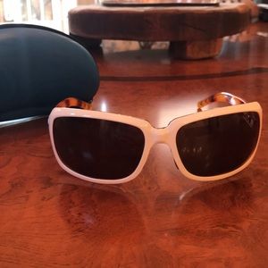 Costa Del Mar Sunglasses ***Polarized!